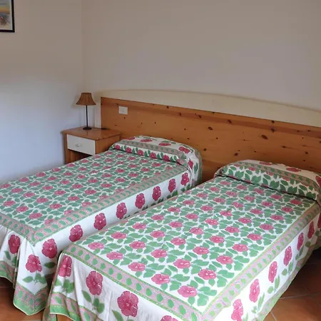 Residenza Turistico Alberghiera Le Poste Del Pianone Apartamento *